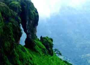 17) Pune to Mahabaleshwar Cab
