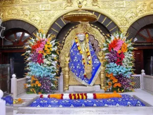 21) Pune to Shirdi Cab